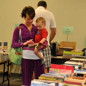 img_missions_book-fair.jpg