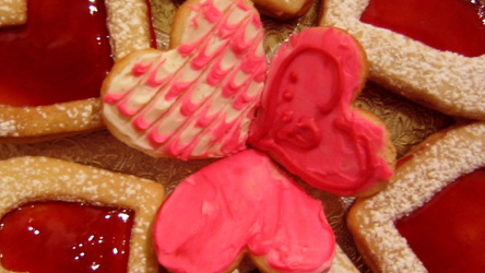 Valentine Cookie Sharing